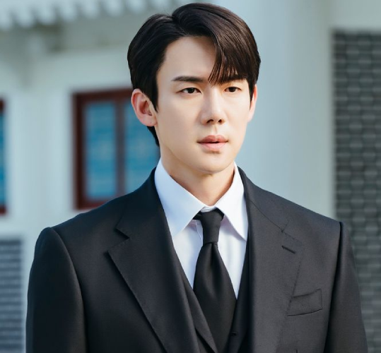 Read more about the article Yoo Yeon Seok – “Tài phiệt” từ trong phim đến ngoài đời, tuổi 40 độc thân đắt giá