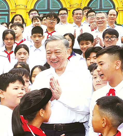 Read more about the article Năm mươi năm nhìn về phía trước